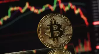 Bitcoin, Fed kararının ardından 83.000 doların altına geriledi