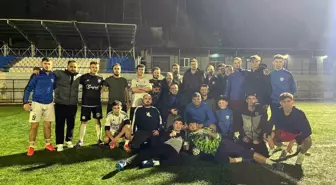 Gördes Engelliler Derneği'nden Altıntaş Spor'a destek