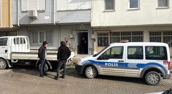 Her gün eşinin mezarına giden yaşlı adam evinde ölü bulundu