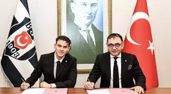 İmzayı attu! Kristjan Asllani, resmen Beşiktaş'ta