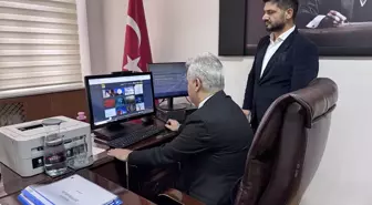 Isparta Defterdarı Mustafa Erdem, AA'nın 'Yılın Kareleri' oylamasına katıldı