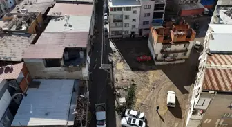 İzmir'i sağanak vurdu; 320 konut, 78 iş yeri ve 5 kamu binasını su bastı