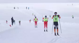 Kayaklı Koşu 1. Etap Yarışması Hakkari'de başladı