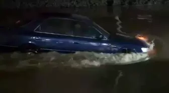 Sel sularında gemi gibi ilerledi