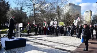 Tiran'da göstericiler Başbakan Edi Rama'nın İsrail ziyaretini protesto etti