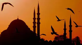 2 Şubat ne kandili? 2026 dini günler ve geceler takvimi!