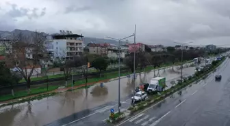 Aydın'da sağanak yaşamı olumsuz etkiledi