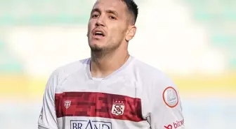 Rey Manaj, Sivasspor'a geri döndü