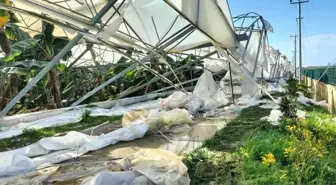 TZOB Genel Başkanı Bayraktar, hortumdan etkilenen Manavgat'ta çiftçilerle buluştu