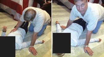 Yeni Epstein belgelerinde şok Prens Andrew detayı! Yerdeki kadının üzerine eğilmiş