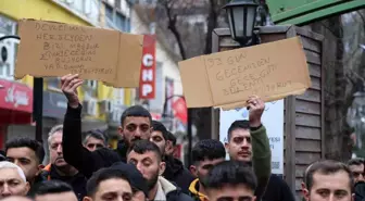 Artvin'de çığda kaybolan çoban için yakınlarından çağrı