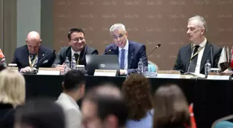 Bakan Memişoğlu: 'Geleceğe yön veren bir sağlık sistemini inşa edeceğiz'