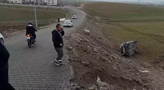 Batman'da otomobil şarampole yuvarlandı: 1 yaralı