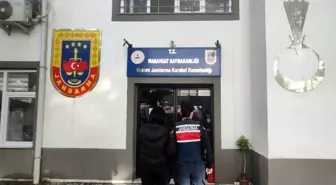 Dolandırıcılık suçundan 17 yıl 2 ay hapis cezasıyla aranan şahıs yakalandı