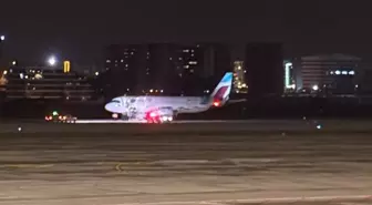 Dubai-Düsseldorf seferi yapan uçak, rahatsızlanan yolcu nedeniyle Antalya'ya indi