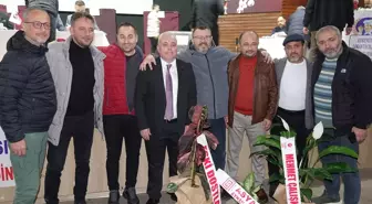 Edremit Lokantacılar ve Köfteciler Esnaf Odası Başkanı Dürüst, güven tazeledi