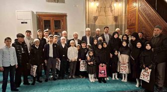 Erzurum'da gençler camide buluştu; ödüllerine kavuştu