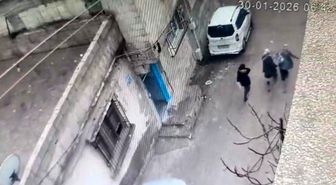 Gaziantep'te içerisinde 2,7 milyon TL bulunan kasanın çalınma anı kamerada