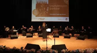 Öğrenciden emekliye kadınlardan oluşan topluluk, Türk sanat müziği hafızasını sahneye taşıyor