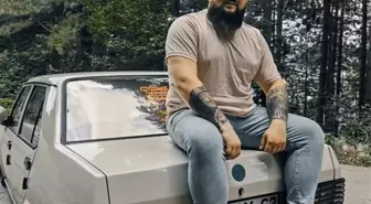 Otomobilin ağaca çarptığı kazada yaralanan Mert Can, 21 gün sonra hayatını kaybetti