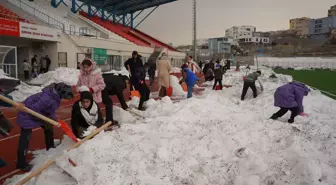 Şırnak'ta 'Aileler Arası Ödüllü Kardan Adam Şenliği'