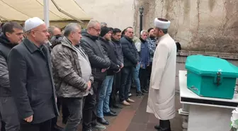 Antalya'daki kazada hayatını kaybeden otobüs şoförünün cenazesi Kütahya'da defnedildi