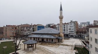 Berat Kandili'nde, restore edilen üç vakıf eseri cami cemaatle buluştu