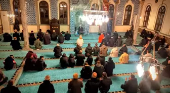 Bursa ve çevre illerde Berat Kandili idrak edildi