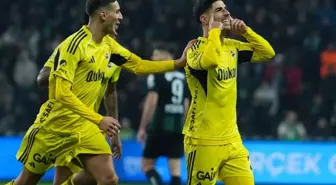 20 yıl sonra bir ilk! Fenerbahçe zorlu deplasmanda 2 golle güldü