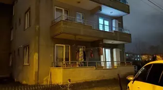 Haber alamadığı kardeşini evde ölü buldu