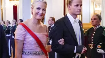 Epstein'dan hamile kaldığı iddia edilen Norveç Veliaht Prensesi Mette-Marit'in oğlu gözaltına alındı