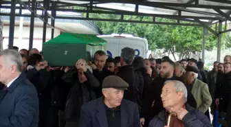 Otobüs kazasında ölenlerin cenazeleri alındı