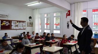 Ula'da yarıyıl tatili sonrası ilk ders zili çaldı