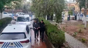 Adana'da biri cinayetten aranan 2 firari hükümlü yakalandı