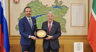 AK Parti Genel Başkan Yardımcısı Kürşad Zorlu, Tataristan ziyareti kapsamında Devlet Konseyi Başkanı ile bir araya geldi