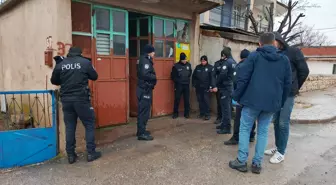 Kazara Tetiğe Dokunan Veteriner Kendini Vurdu