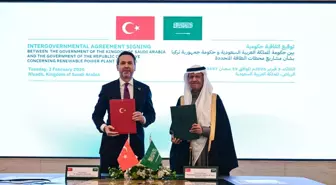 Türkiye ve Suudi Arabistan Arasında 2 Milyar Dolarlık Güneş Enerjisi Anlaşması İmzalandı