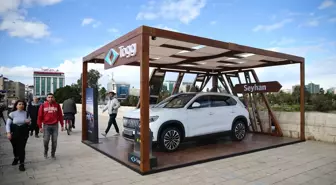 Çukurova'dan ilham alan Togg'un 'Seyhan' rengi Adana'da sergilendi