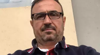 Direksiyon başında beyin kanaması geçiren servis şoförü öldü