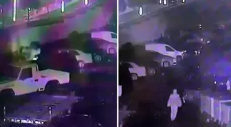 Isınmak için yaktığı ateş 5 aracı küle çevirdi