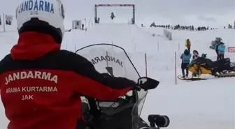 Rize'de Dünya Kar Motoru Şampiyonası'nda Jandarma Tedbirleri