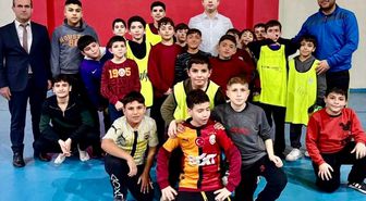 Sason Kaymakamı Başar, spor yapan öğrencilerle buluştu