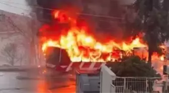 SON DAKİKA İZMİR KARABAĞLAR'DA YANGIN: İzmir'de ESHOT otobüsünde yangın mı çıktı, neden çıktı? ESHOT otobüsü yangın olayı nedir, ne zaman çıktı?