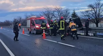 TIR, kaza yapan hafif ticari araca çarptı: 1 ölü