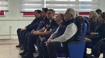 Afyonkarahisar'da hayvan arama kurtarma eğitimi düzenlendi