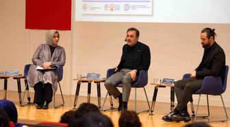 Başkan Öztürk: 'Dünya değişiyor, kendinizi yenileyin'