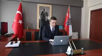 Bayburt Emniyet Müdürü Erkol, AA'nın 'Yılın Kareleri' oylamasına katıldı