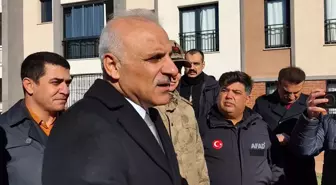 Diyarbakır'da 13 gün sonra dere yatağında ölü bulunan kadın, toprağa verildi