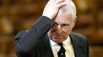 Epstein'le ilgili yeni iddia: Eski prens 'Andrew ile cinsel ilişki için İngiltere'ye gönderildi'