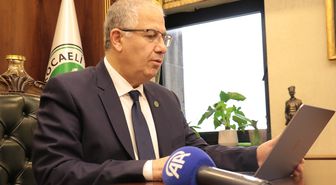 Kocaeli Üniversitesi Rektörü Cantürk, AA'nın 'Yılın Kareleri' oylamasına katıldı